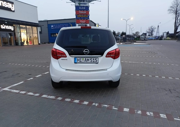 Opel Meriva cena 29900 przebieg: 111700, rok produkcji 2013 z Czersk małe 277